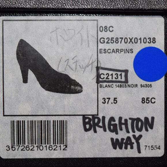 2008 CHANEL Ivory White Cap Toe Heels Pumps 37.5 C 7 Brighton Way 85mm CC Logo - Picture 16 of 16